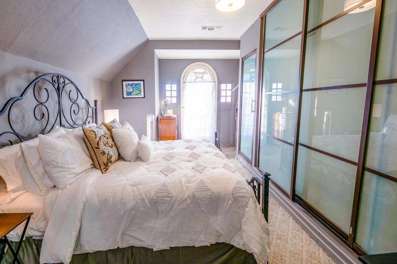 Blue Heron Bed And Breakfast On Lake غرانبوري المظهر الخارجي الصورة
