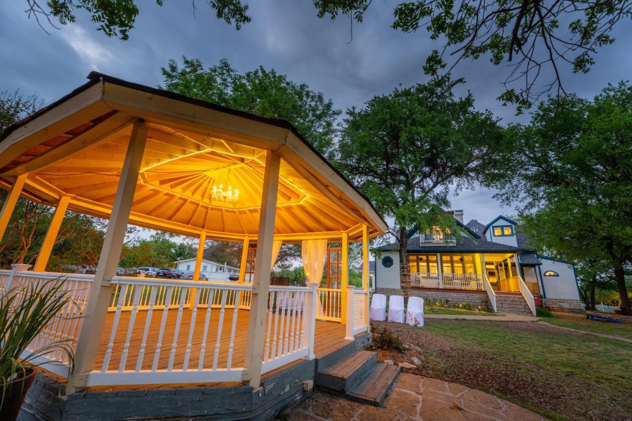 Blue Heron Bed And Breakfast On Lake غرانبوري المظهر الخارجي الصورة