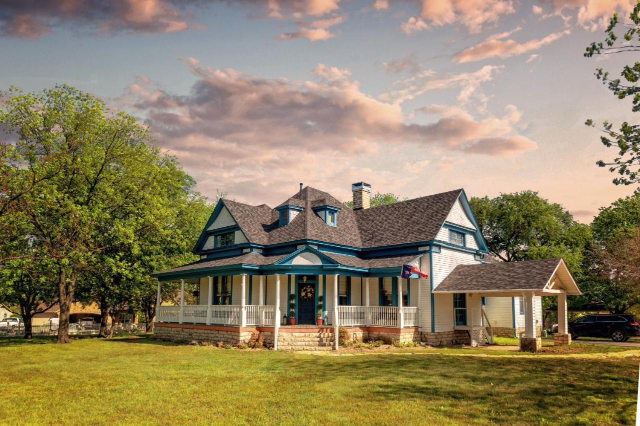 Blue Heron Bed And Breakfast On Lake غرانبوري المظهر الخارجي الصورة